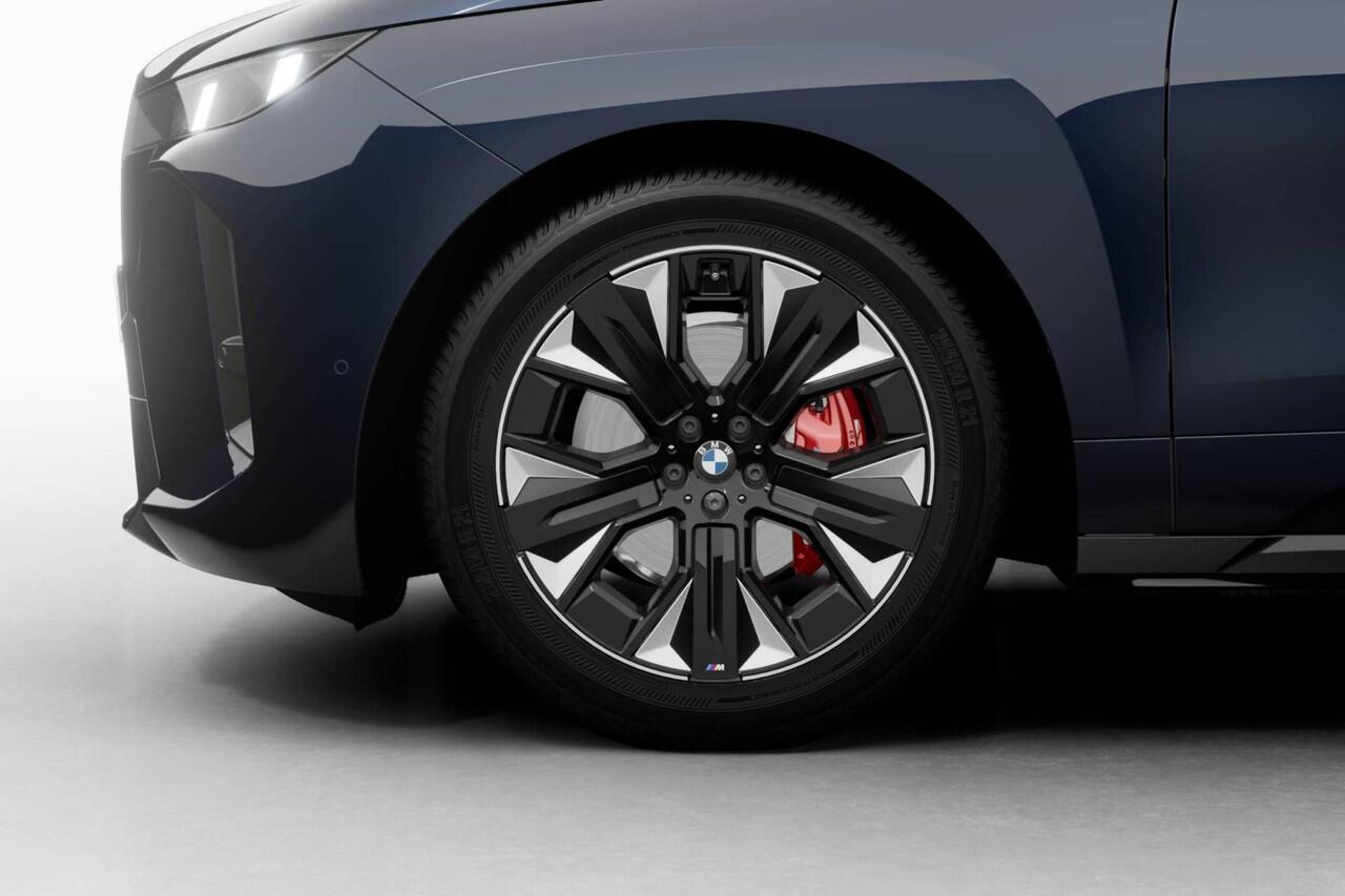 BMW iX xDrive45 | M Sport Pro | Comfort Pack | Innovation Pack