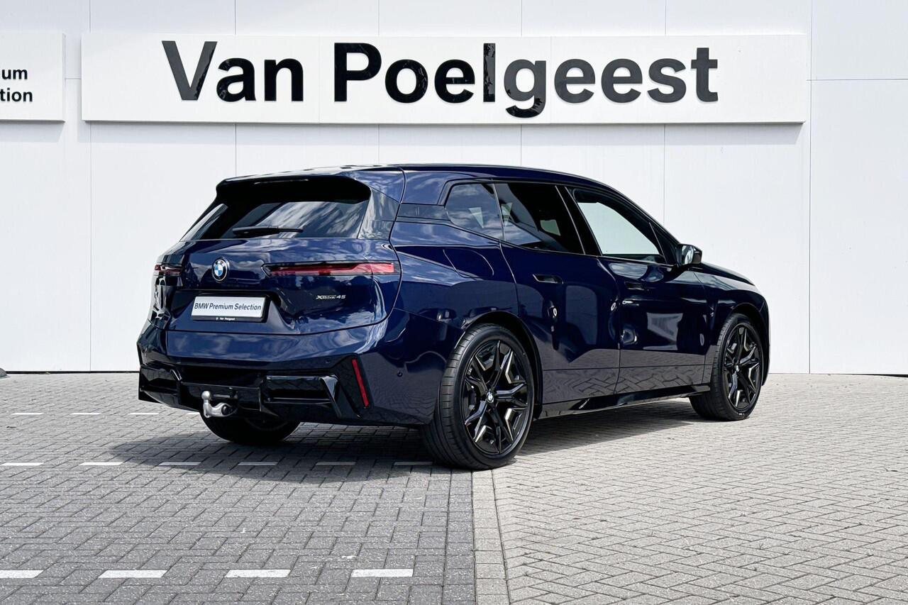 BMW iX xDrive45 101 kWh