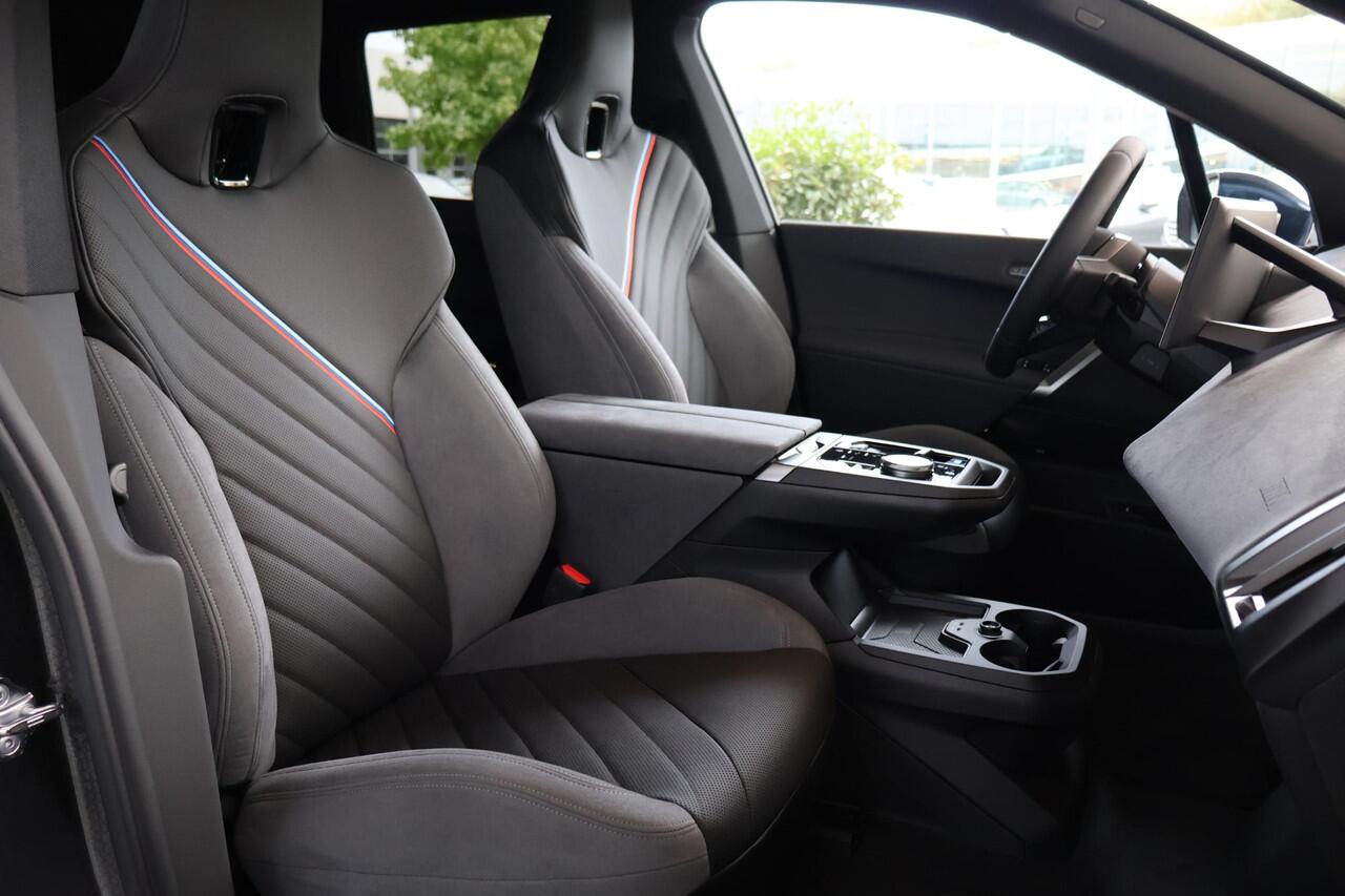 BMW iX xDrive60 | M Sportpakket | Comfort Pack | Innovation Pack