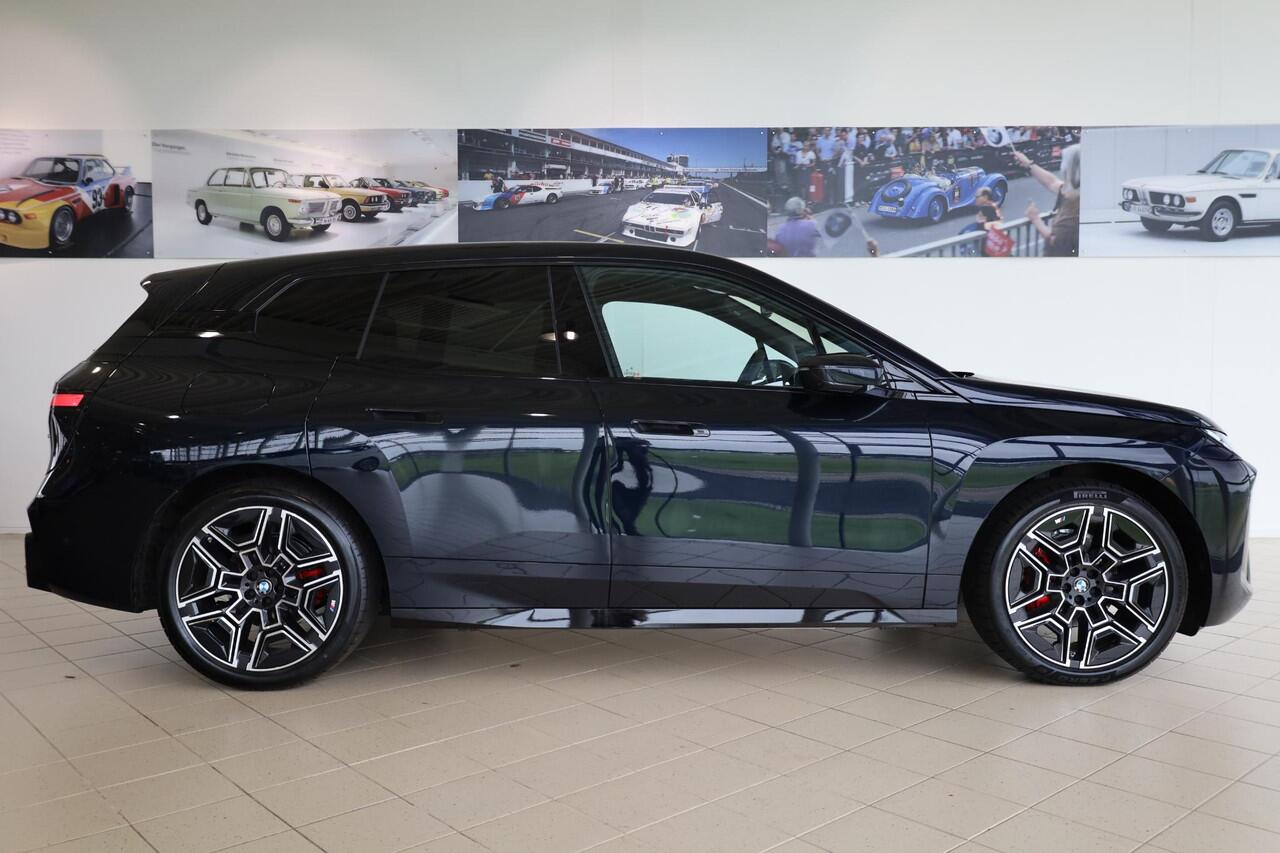 BMW iX xDrive45 | M Sportpakket Pro | Comfort Pack | Innovation Pack