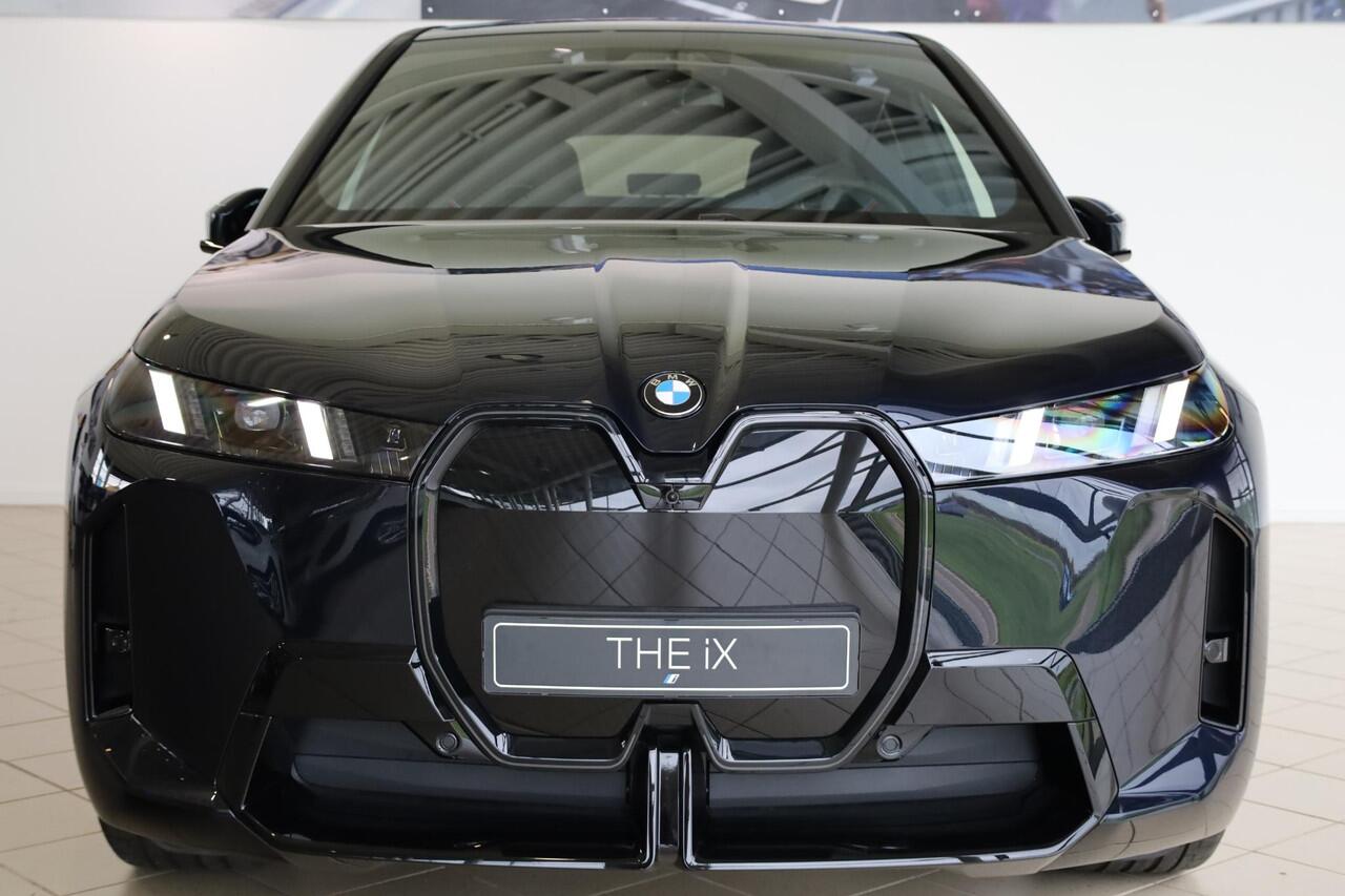 BMW iX xDrive45 | M Sportpakket Pro | Comfort Pack | Innovation Pack