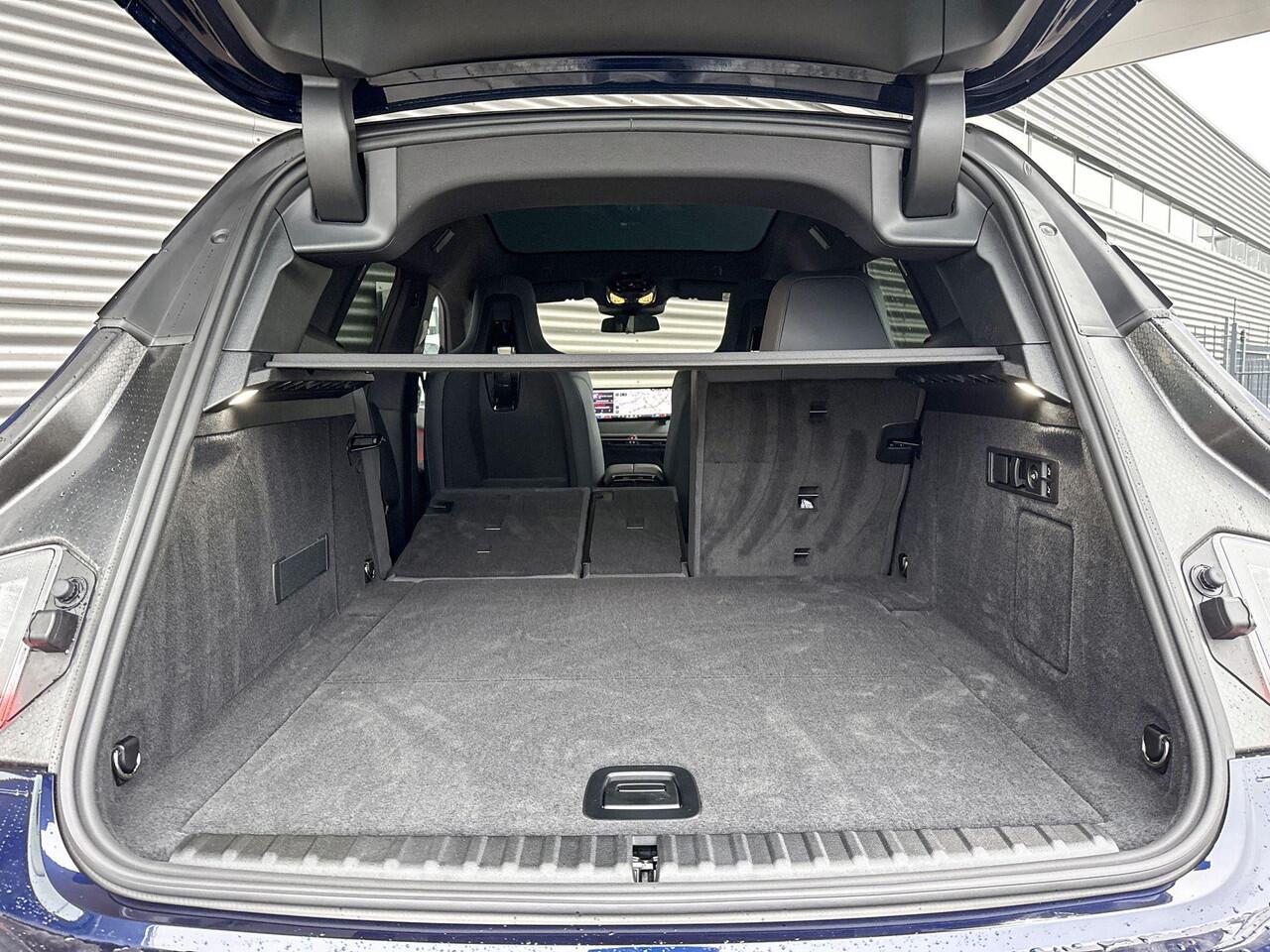 BMW iX xDrive45 101 kWh