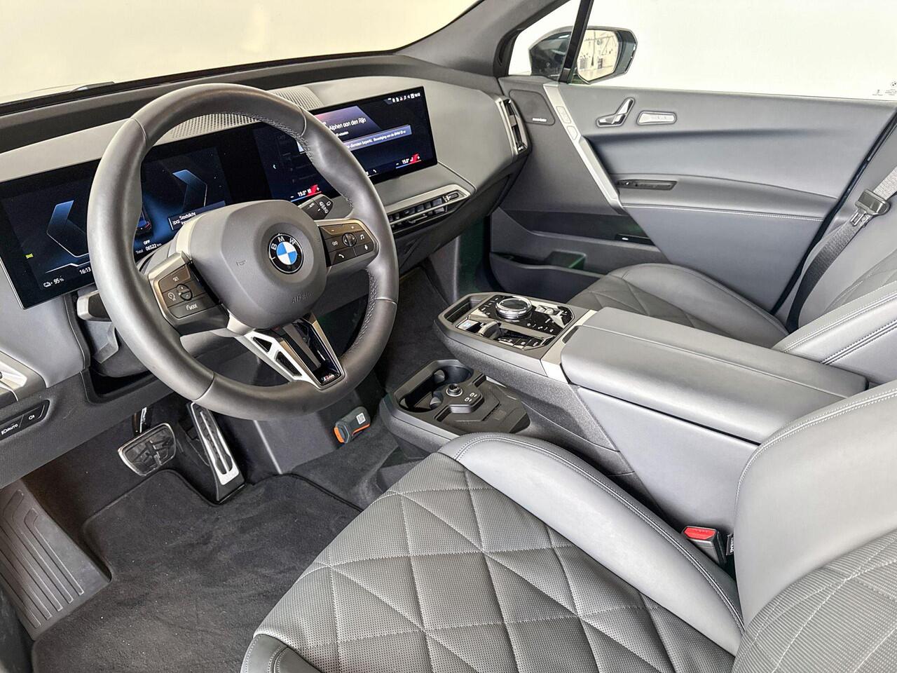 BMW iX xDrive45 Innovation Pack M Sportpakket - Beschikbaar vanaf: April 2026