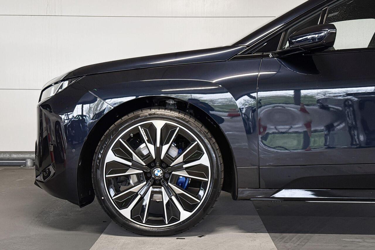 BMW iX xDrive45 101 kWh | Selections | Trekhaak met elektrisch wegklapbare kogel