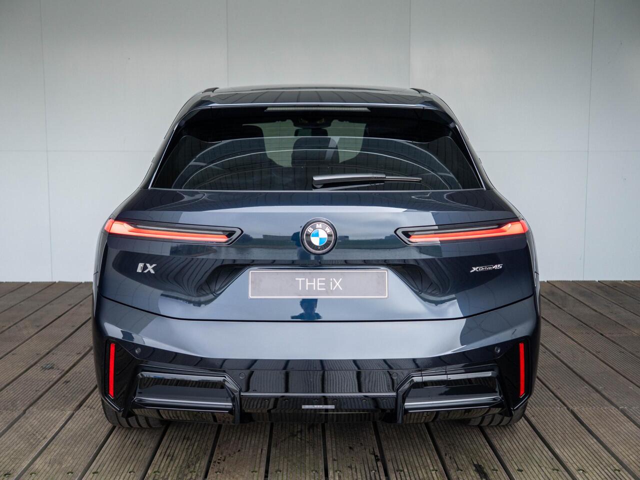 BMW iX xDrive45 | M Sportpakket Pro | Comfort Pack | Innovation Pack