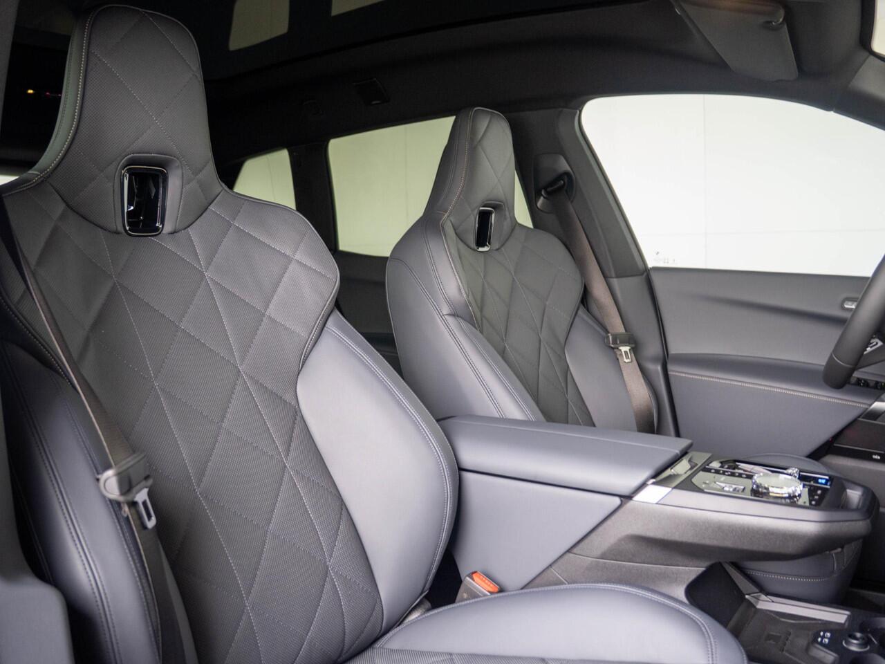 BMW iX xDrive45 | M Sportpakket Pro | Comfort Pack | Innovation Pack