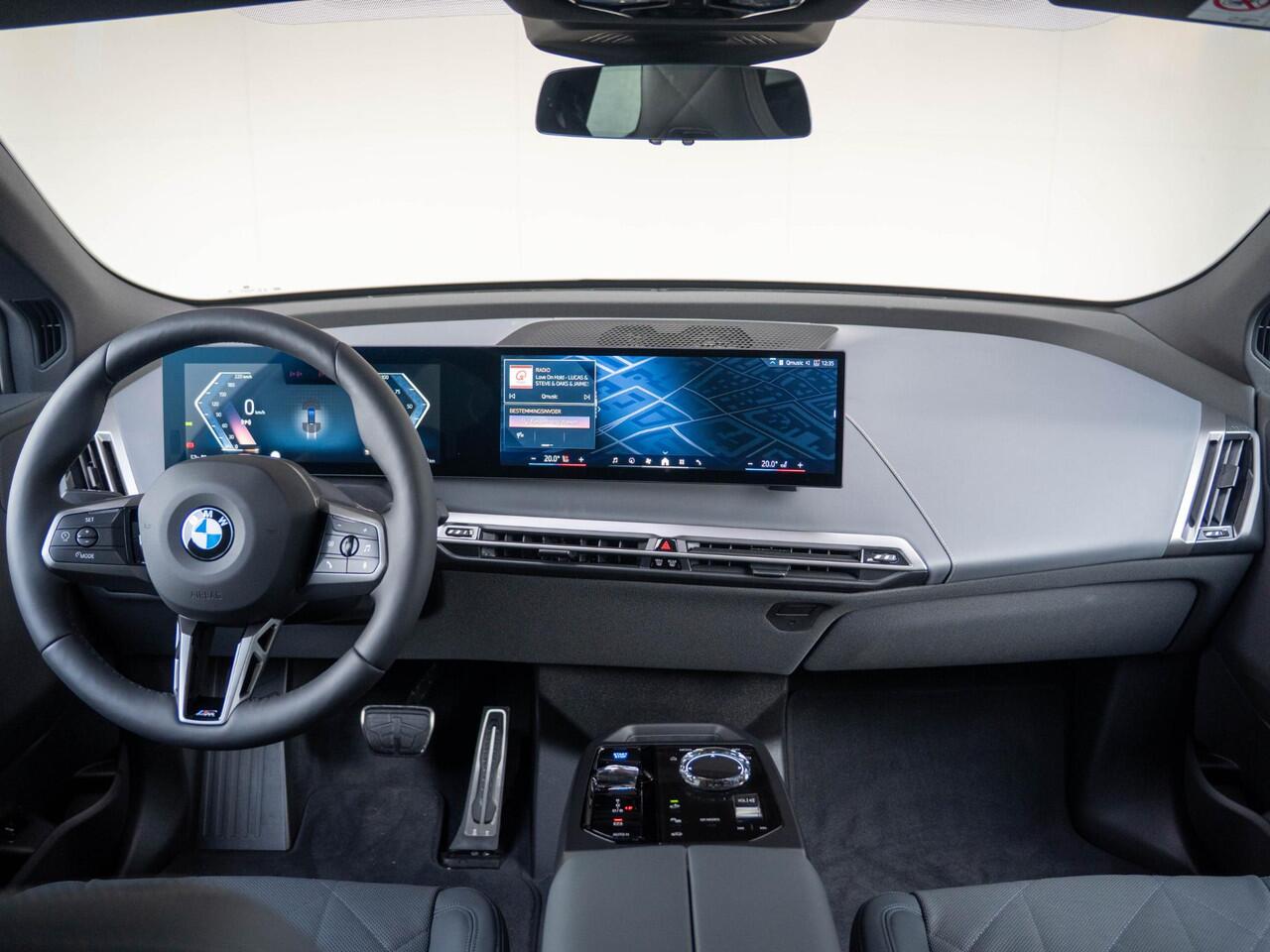 BMW iX xDrive45 | M Sportpakket Pro | Comfort Pack | Innovation Pack