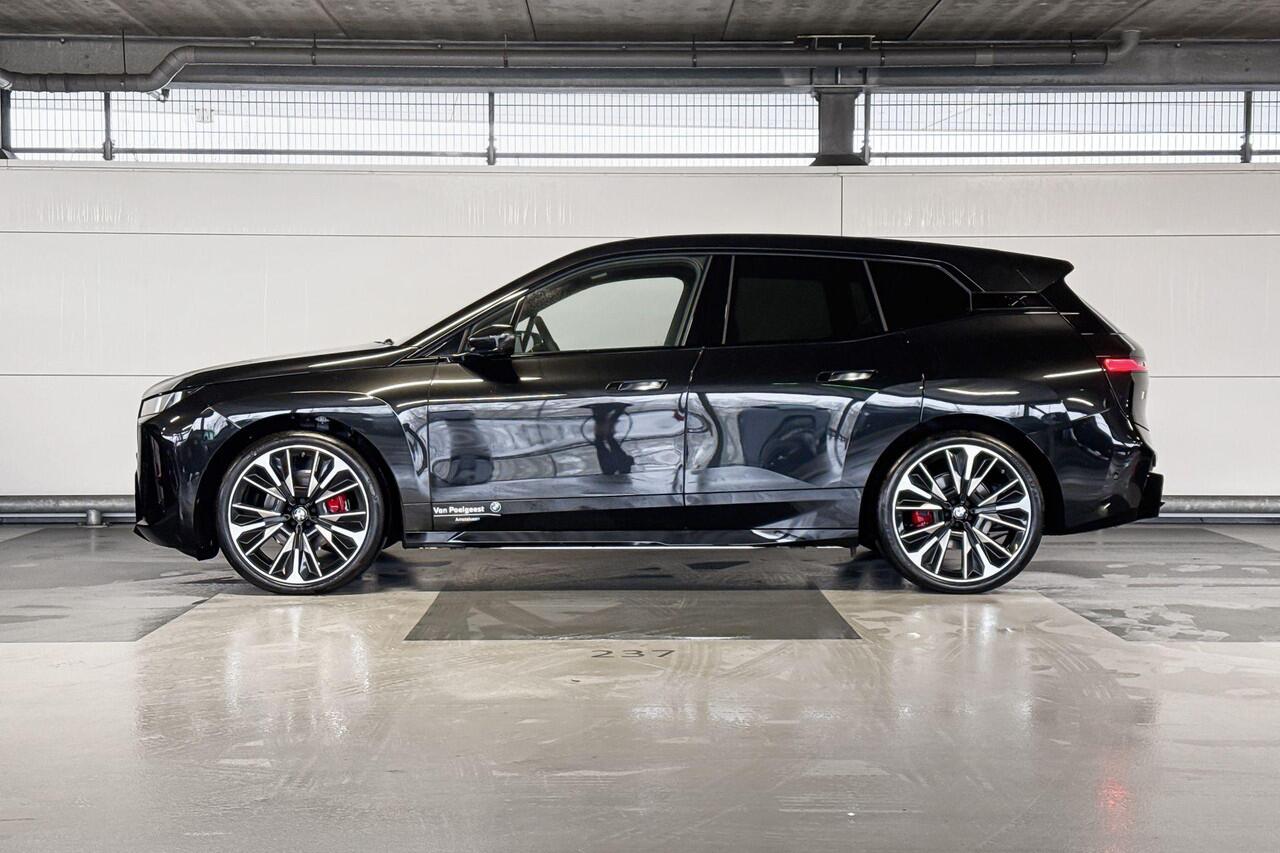 BMW iX xDrive45 101 kWh | M Sportpakket Pro | Comfort Pack | Innovation Pack