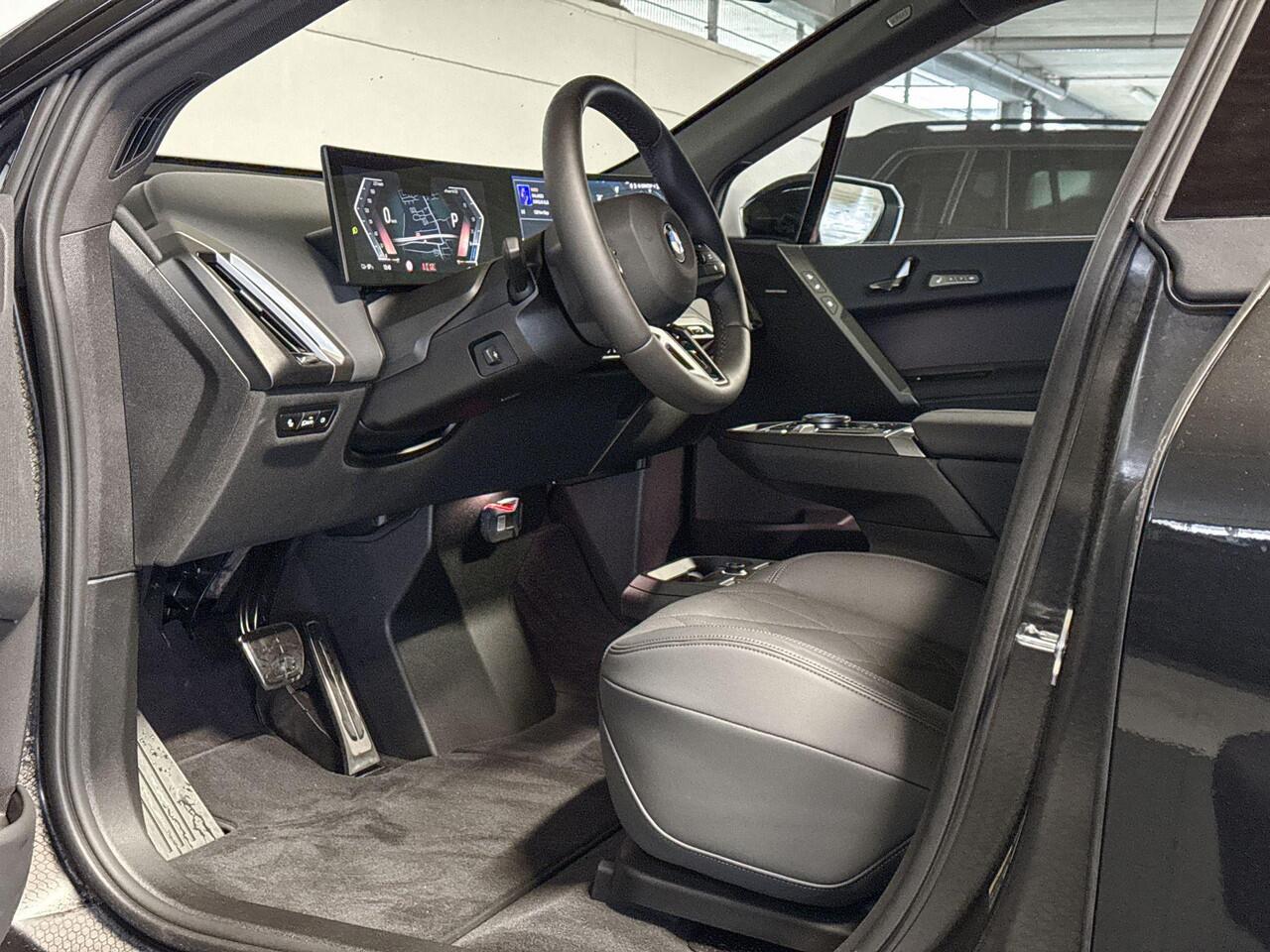 BMW iX xDrive45 101 kWh | M Sportpakket Pro | Comfort Pack | Innovation Pack