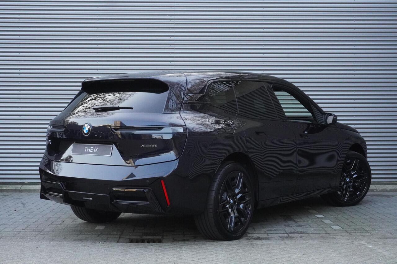 BMW iX xDrive60 | M Sportpakket Pro | Comfort Pack | Innovation Pack