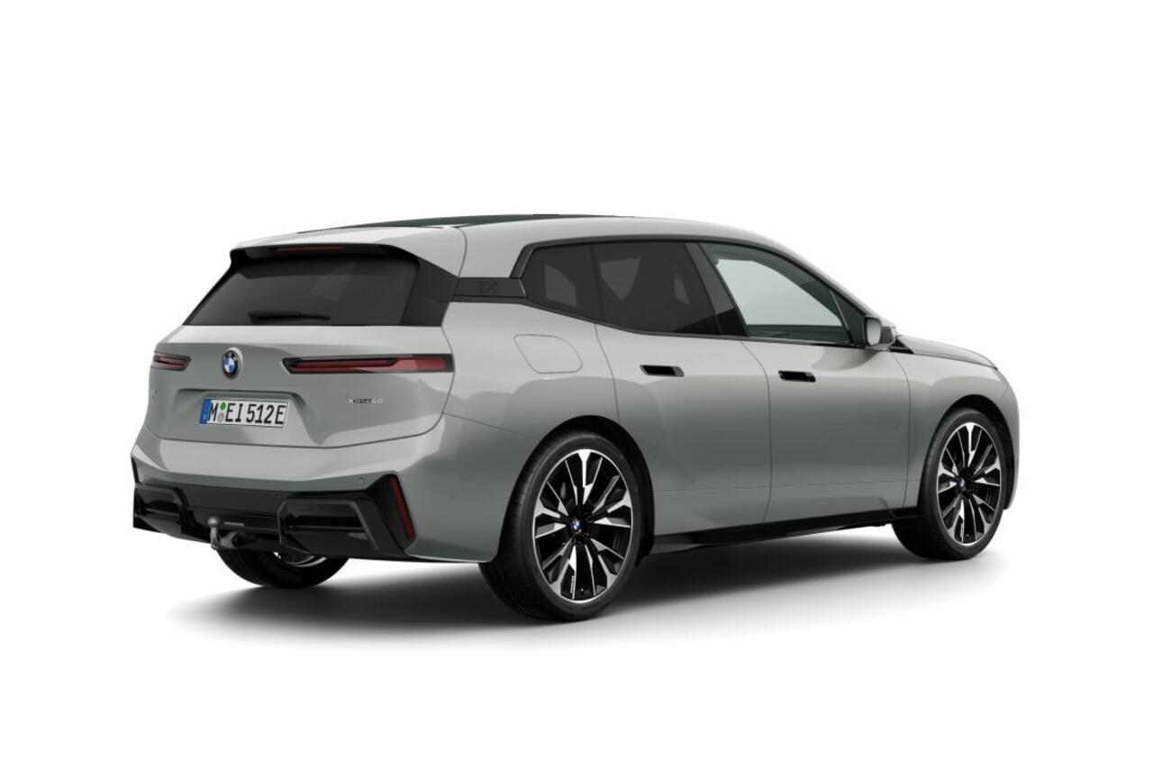 BMW iX xDrive60 112 kWh | M Sportpakket Pro | Comfort Pack | Innovation Pack | Trekhaak