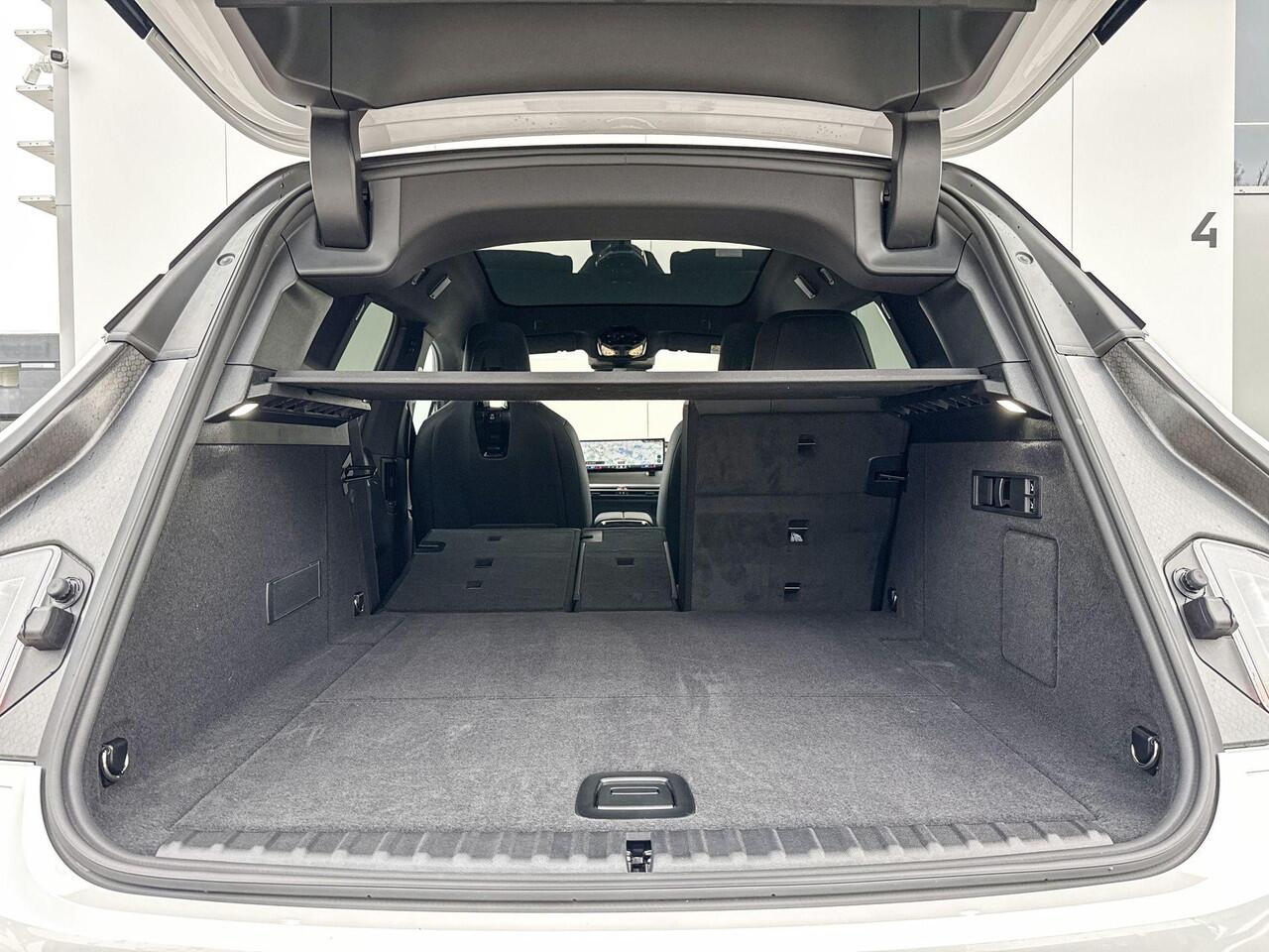 BMW iX xDrive40 High Executive Luchtvering / Harman Kardon Audio / Stoelventilatie / Stoelverwarming / Panoramadak
