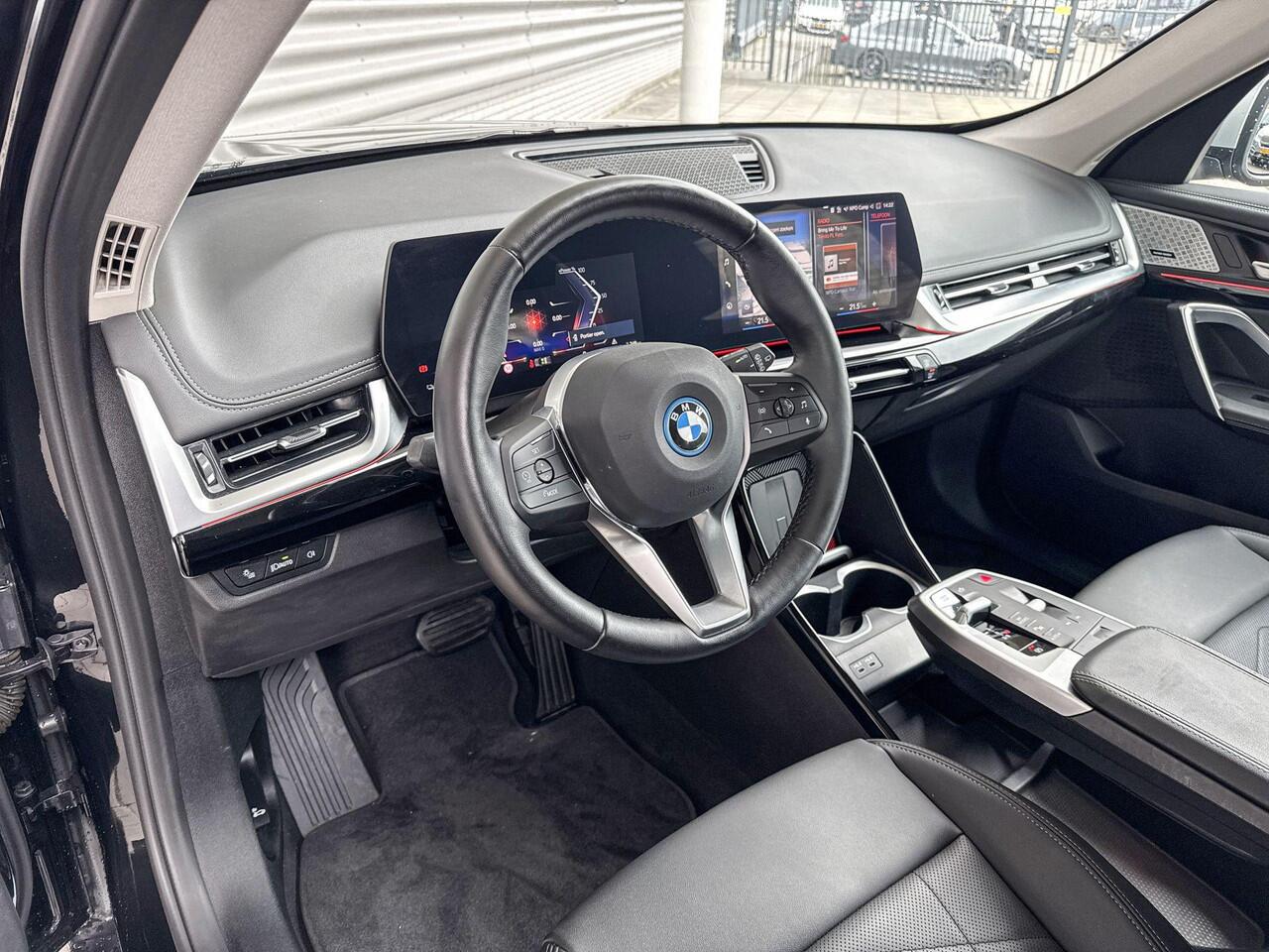 BMW iX1 xDrive30 Launch Edition 67 kWh