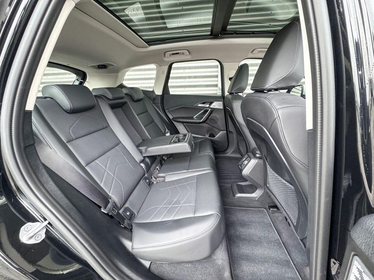 BMW iX1 xDrive30 Launch Edition 67 kWh