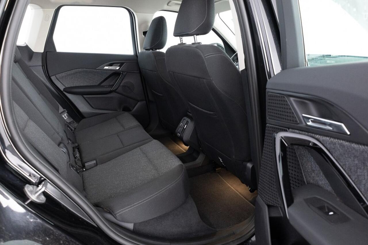 BMW iX1 xDrive30 Business Design *SOH 100%* NAVI | Full LED | VELGEN