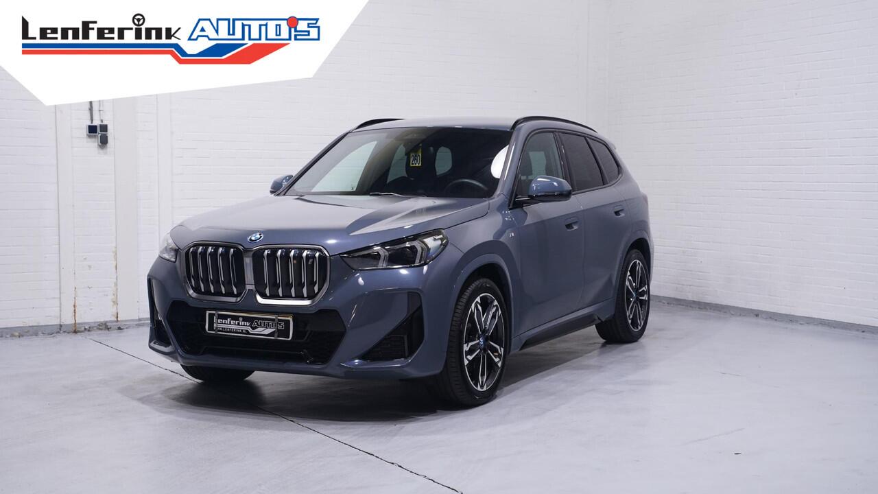 BMW iX1 xDrive30 Launch Edition 67 kWh Shadow-Line NAP Rijklaar Accucertificaat 99%