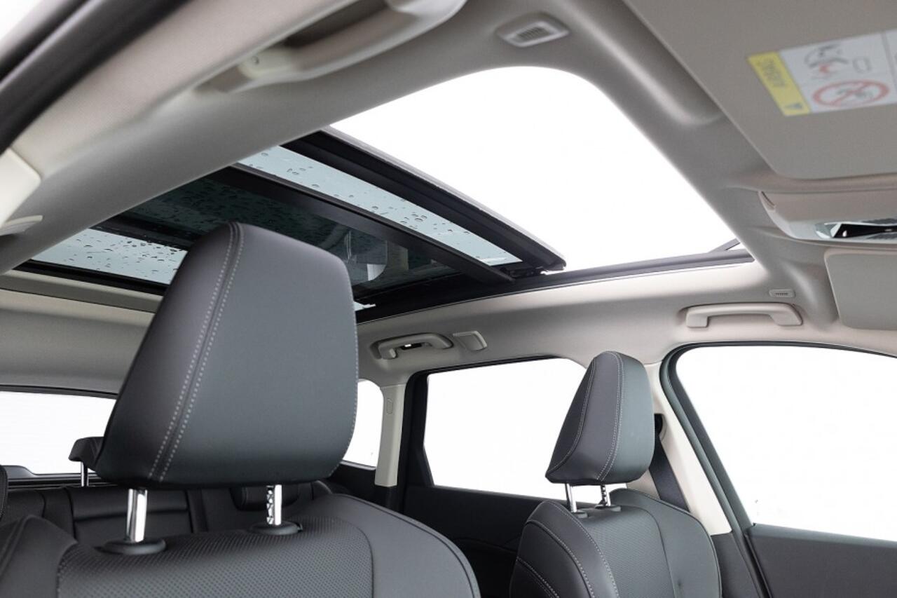 BMW iX1 eDrive20 67 kWh *SOH 100%* PANORAMADAK | harman/kardon | LEDER | Head-Up .