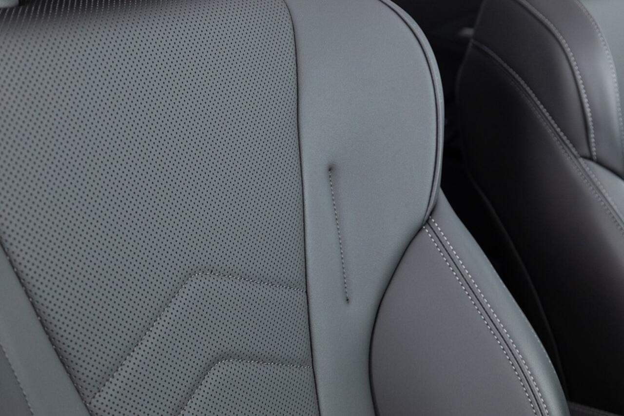 BMW iX1 eDrive20 67 kWh *SOH 100%* PANORAMADAK | harman/kardon | LEDER | Head-Up .