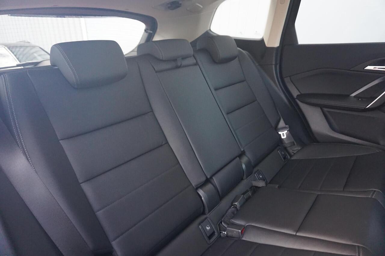 BMW iX1 eDrive20 | xLine | Innovation Pack | Travel Pack