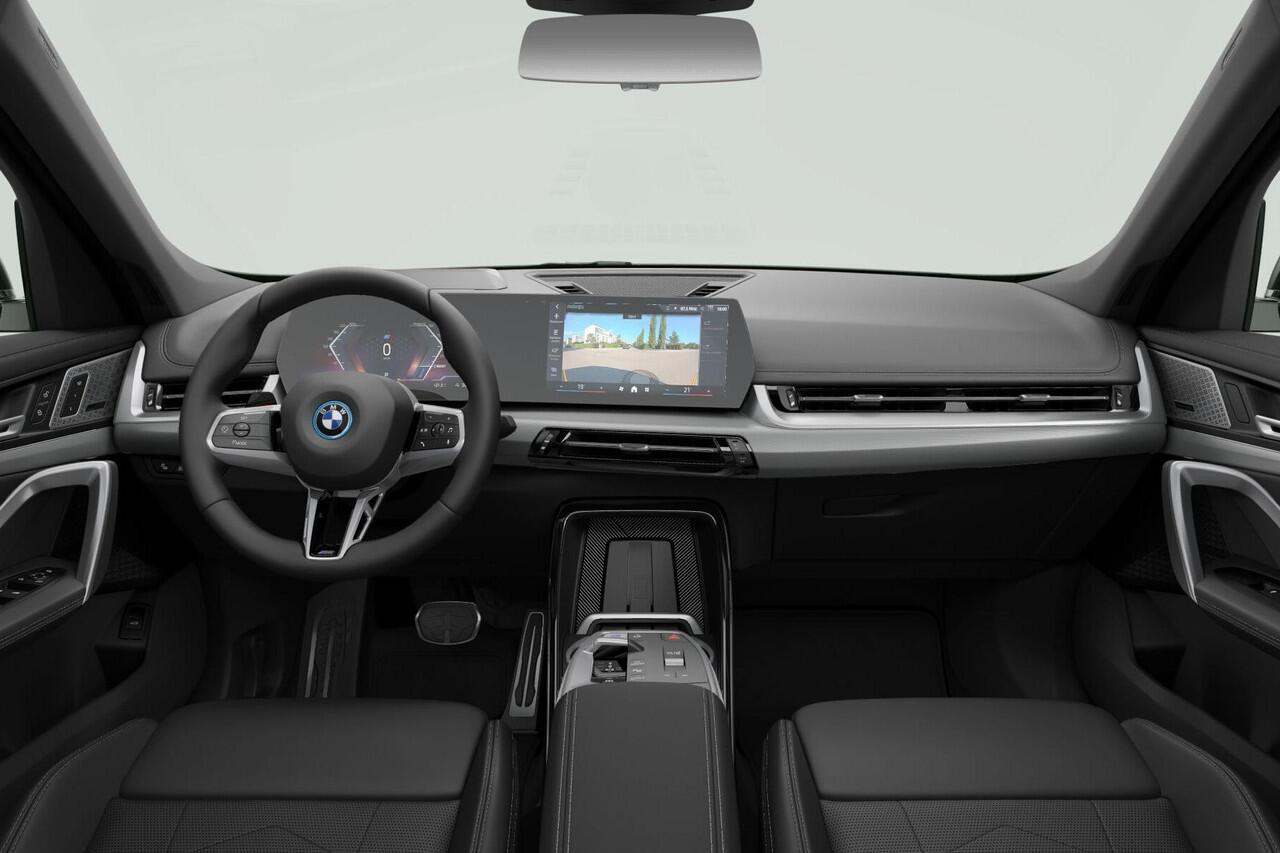BMW iX1 xDrive30 Launch Edition 67 kWh - Verwacht: december 2025
