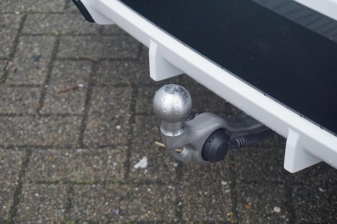 BMW iX1 eDrive20 M Sport | Trekhaak | Panoramadak | Harman Kardon | Cruise control adaptief met Stop&Go | Comfort Access | Ekris Selection