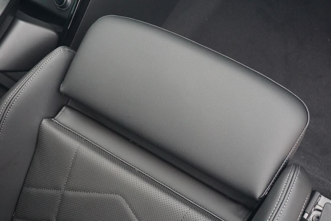 BMW iX1 eDrive20 M Sport | Trekhaak | Panoramadak | Harman Kardon | Cruise control adaptief met Stop&Go | Comfort Access | Ekris Selection