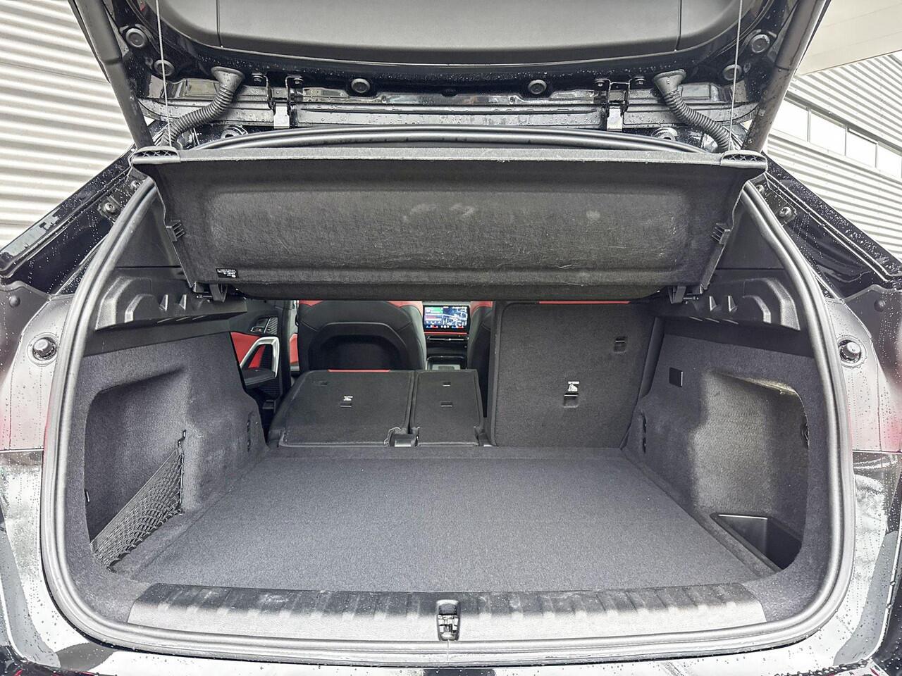 BMW iX1 xDrive30 67 kWh