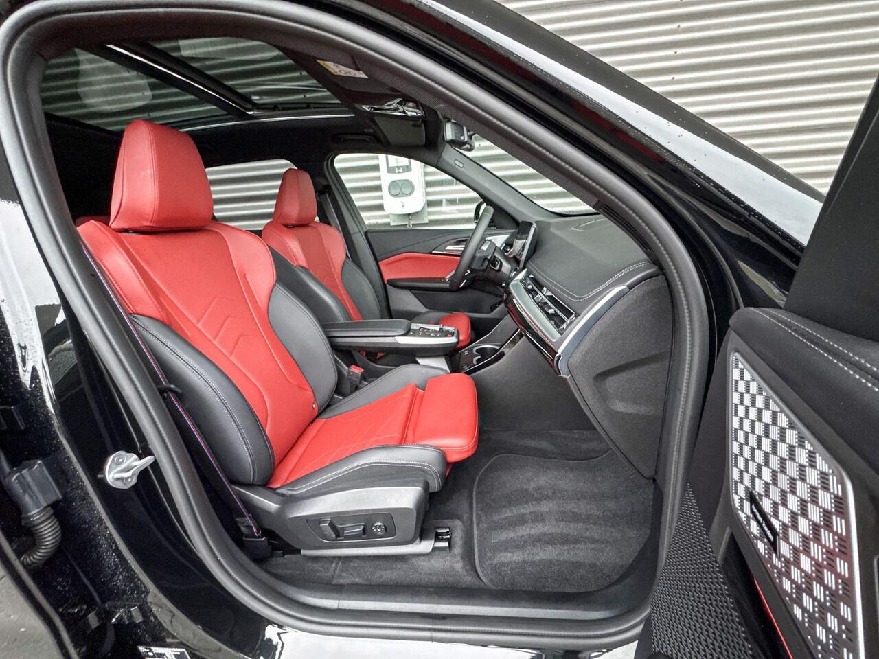 BMW iX1 xDrive30 67 kWh