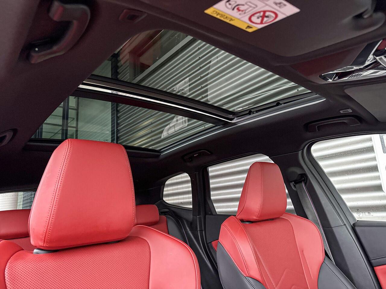 BMW iX1 xDrive30 67 kWh