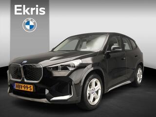 bmw-ix1-xdrive30--led--leder--hu