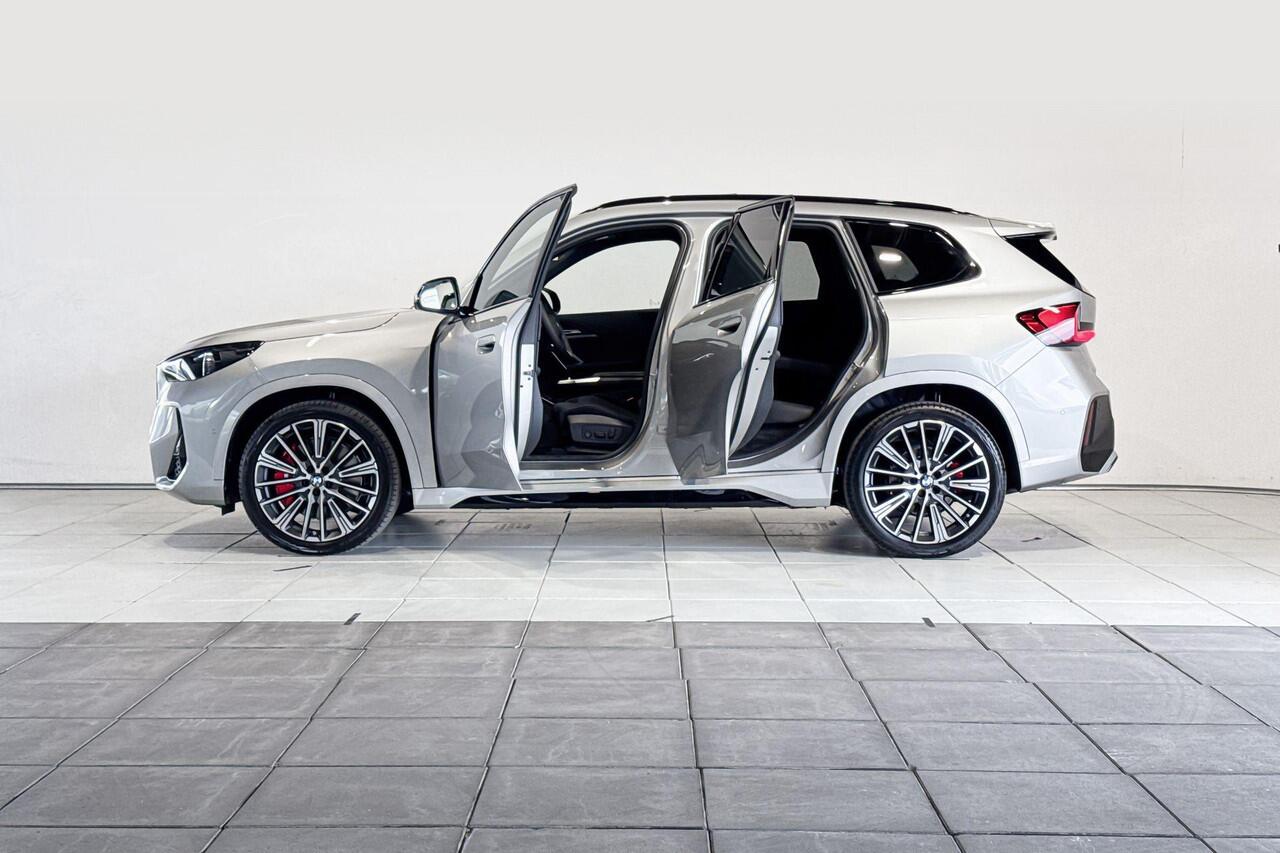 BMW iX1 eDrive20 Innovation Pack M Sport Edition