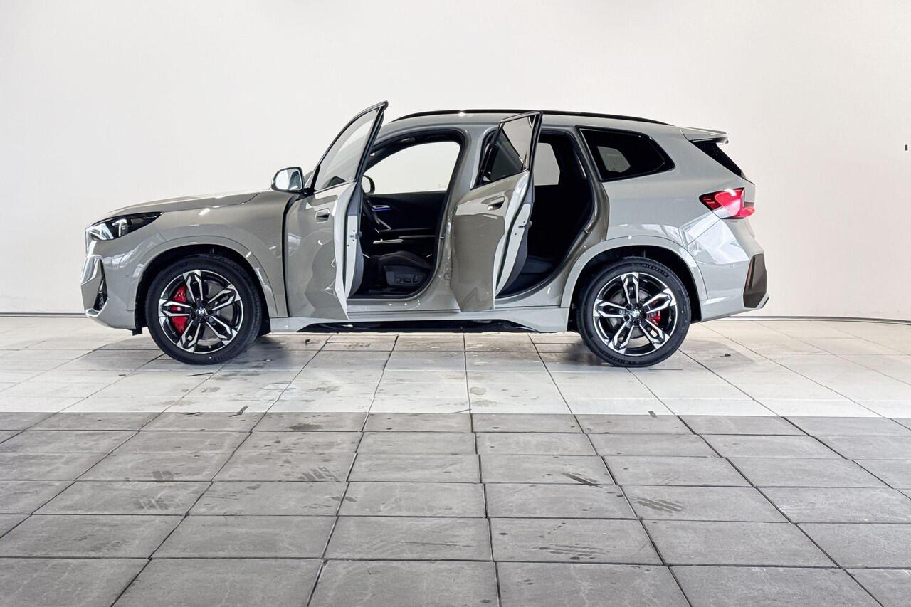 BMW iX1 eDrive20 M Sport Edition Special Request - Beschikbaar vanaf: April 2026