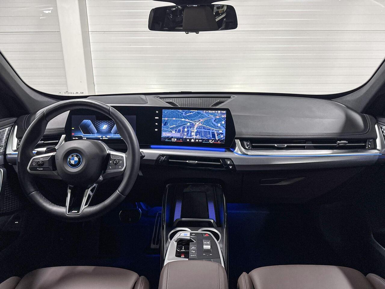 BMW iX1 xDrive30 Launch Edition 67 kWh