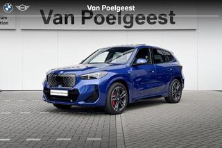 bmw-ix1-xdrive30-67-kwh--premium-p