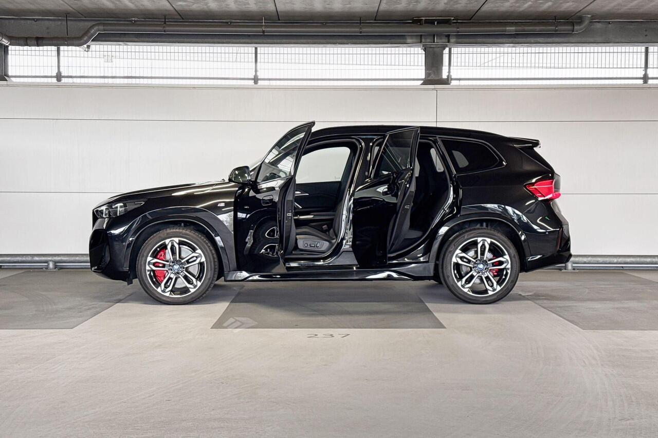 BMW iX1 eDrive20 67 kWh