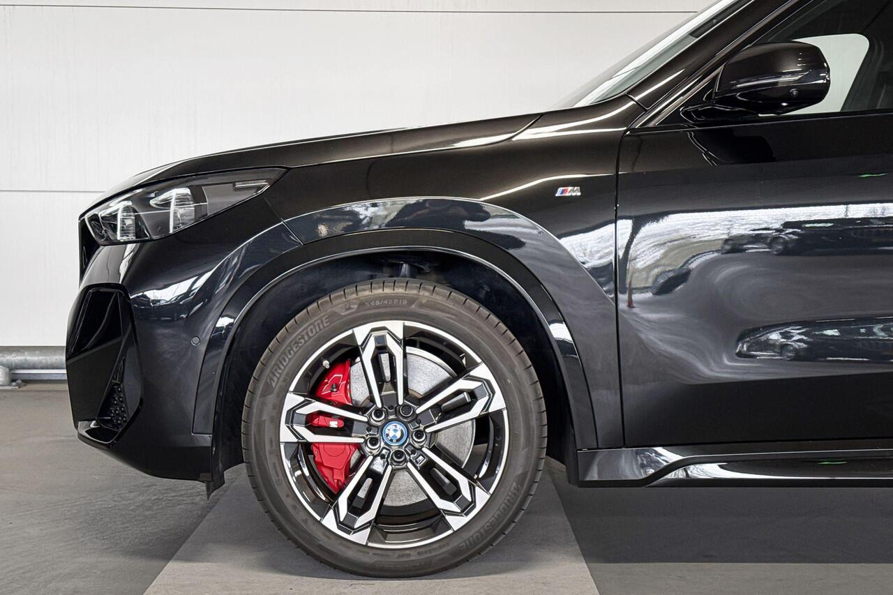 BMW iX1 eDrive20 67 kWh