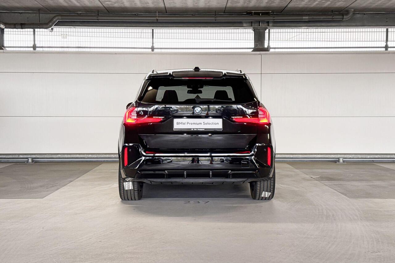 BMW iX1 eDrive20 67 kWh