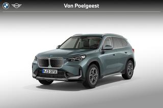 bmw-ix1-edrive20-pure-edition