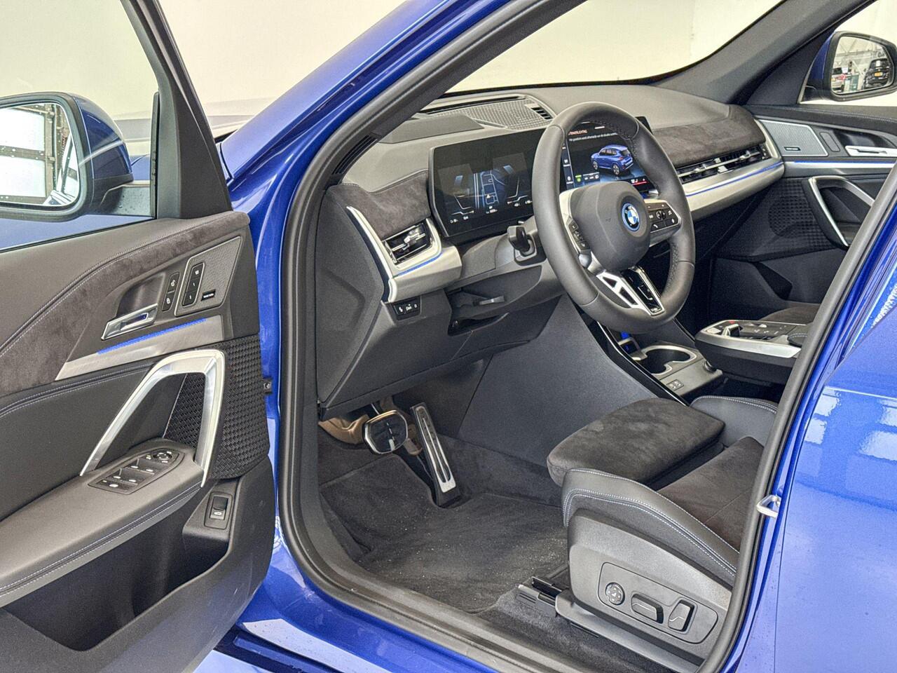 BMW iX1 eDrive20 M Sport Edition Innovation Pack - Beschikbaar vanaf: Mei 2026