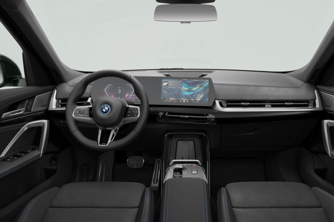 BMW iX1 xDrive30 67 kWh M Sport Edition | M Sportpakket Pro | Premium Pack | Travel Pack