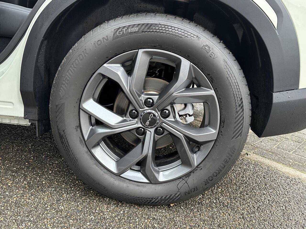 BYD ATTO 2 Boost 45 kWh VAN: ¤32.900,- VOOR: ¤30.770,- UW EINDEJAARSVOORDEEL: ¤2.130,- |800KM!|VOLLEDIGE BYD FABRIEKSGARANTIE TOT 11-2030 OF 150.000KM| STOEL + STUUR VERWARMING| ADAP. CRUISE| 360 CAMERA| PANO | DODE HOEK|