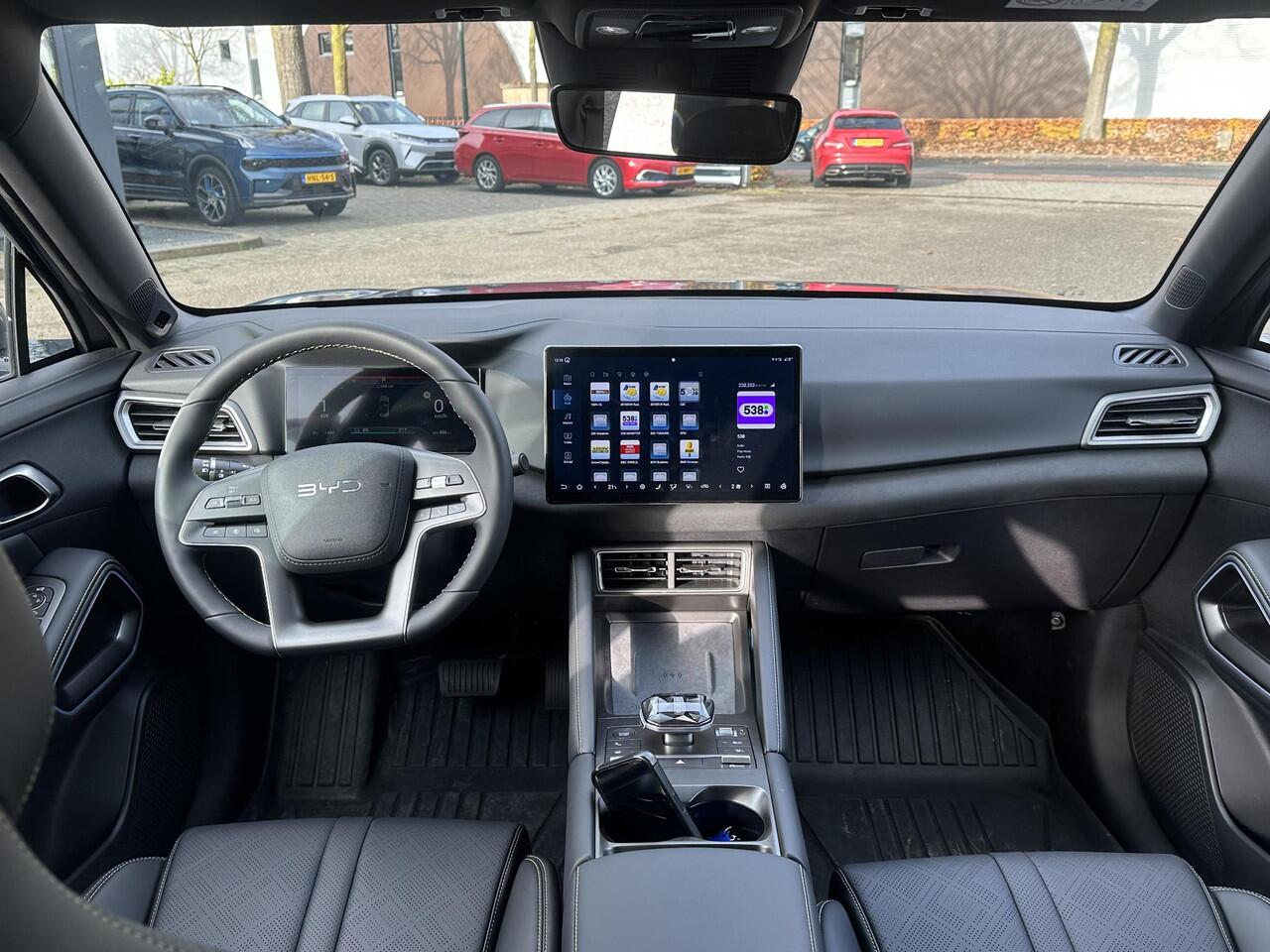 BYD ATTO 2 Boost 45 kWh VAN: ¤32.900,- VOOR: ¤30.770,- UW EINDEJAARSVOORDEEL: ¤2.130|400KM!|VOLLEDIGE BYD FABRIEKSGARANTIE TOT 11-2030 OF 150.000KM| STOEL + STUUR VERWARMING| ADAP. CRUISE| 360 CAMERA| PANO | DODE HOEK|