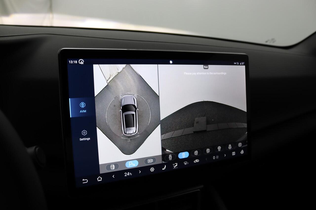 BYD ATTO 2 Boost 45 kWh Panoramadak| 360 graden camera | Navigatie | Stuur-stoelverwarming