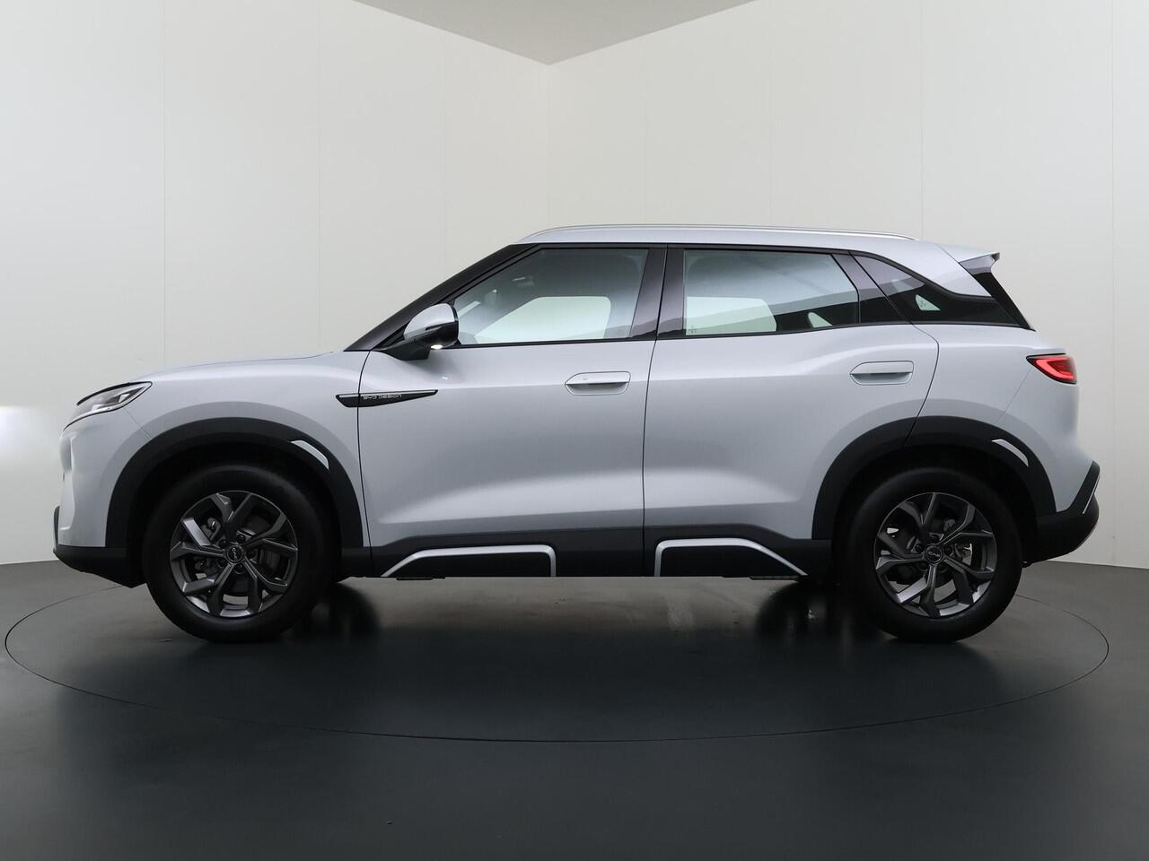 BYD ATTO 2 Boost 45 kWh VAN ¤31.900,- VOOR ¤ 27.877,- UW LENTEVOORDEEL ¤4.023,-! | DIRECT LEVERBAAR | Volledige BYD Fabrieksgarantie t/m 11-2030 of 150.000 km | Stoel & Stuurverwarming | Adaptieve Cruise | 360° Camera | Panoramadak | Dodehoekassistent | Origineel NL