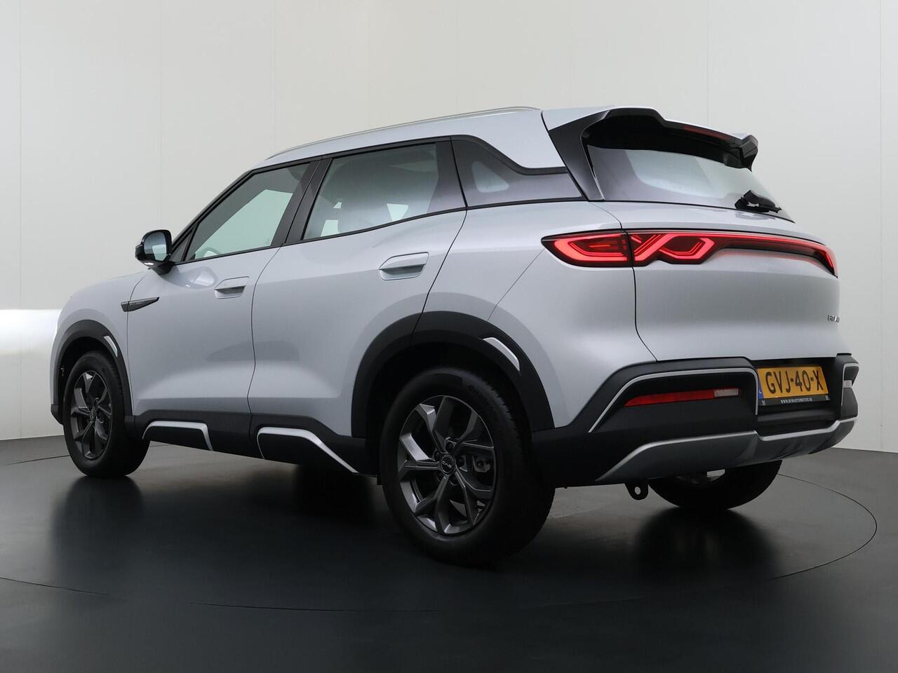 BYD ATTO 2 Boost 45 kWh VAN ¤31.900,- VOOR ¤ 27.877,- UW LENTEVOORDEEL ¤4.023,-! | DIRECT LEVERBAAR | Volledige BYD Fabrieksgarantie t/m 11-2030 of 150.000 km | Stoel & Stuurverwarming | Adaptieve Cruise | 360° Camera | Panoramadak | Dodehoekassistent | Origineel NL