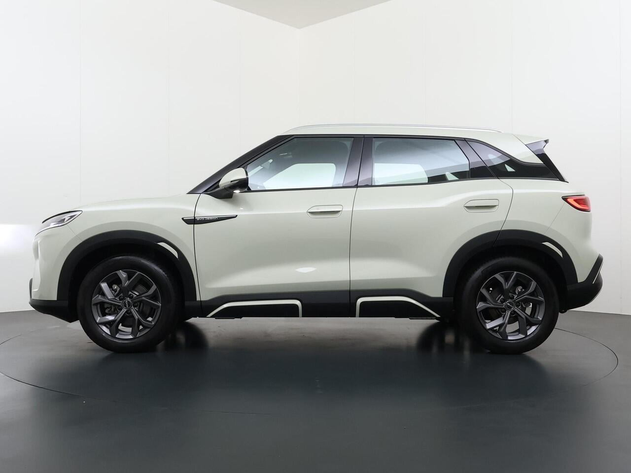 BYD ATTO 2 Boost 45 kWh VAN ¤ 31.900,- VOOR ¤ 27.877,- UW LENTEVOORDEEL ¤ 4.023,-! | DIRECT LEVERBAAR | Volledige BYD Fabrieksgarantie t/m 11-2030 of 150.000 km | Stoel & Stuurverwarming | Adaptieve Cruise | 360° Camera | Panoramadak | Dodehoekassistent | Origineel 