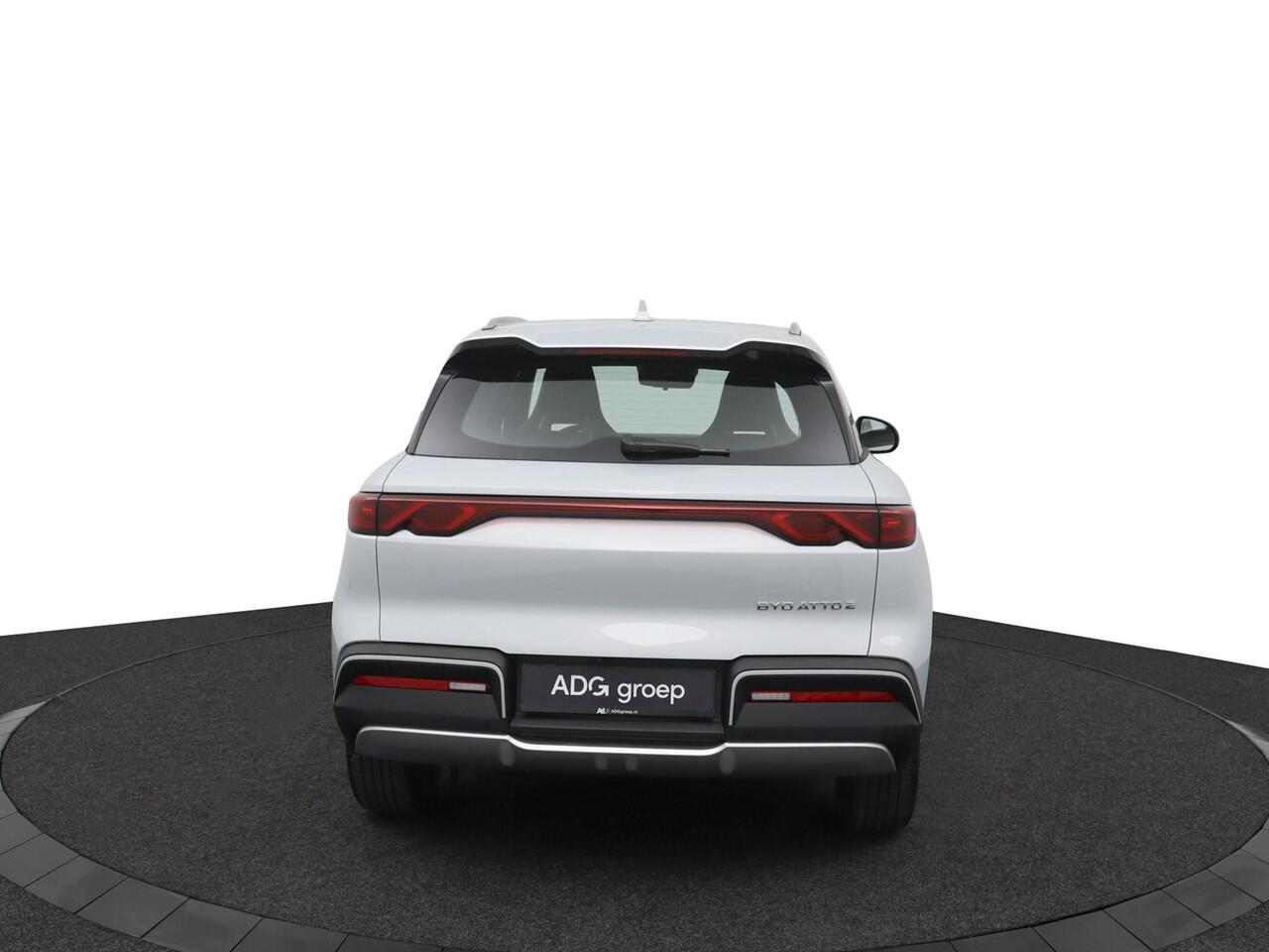 BYD ATTO 2 Boost 45 kWh Snel leverbaar/Panoramadak-360 graden camera/Navigatie-Stuur/stoelverwarming