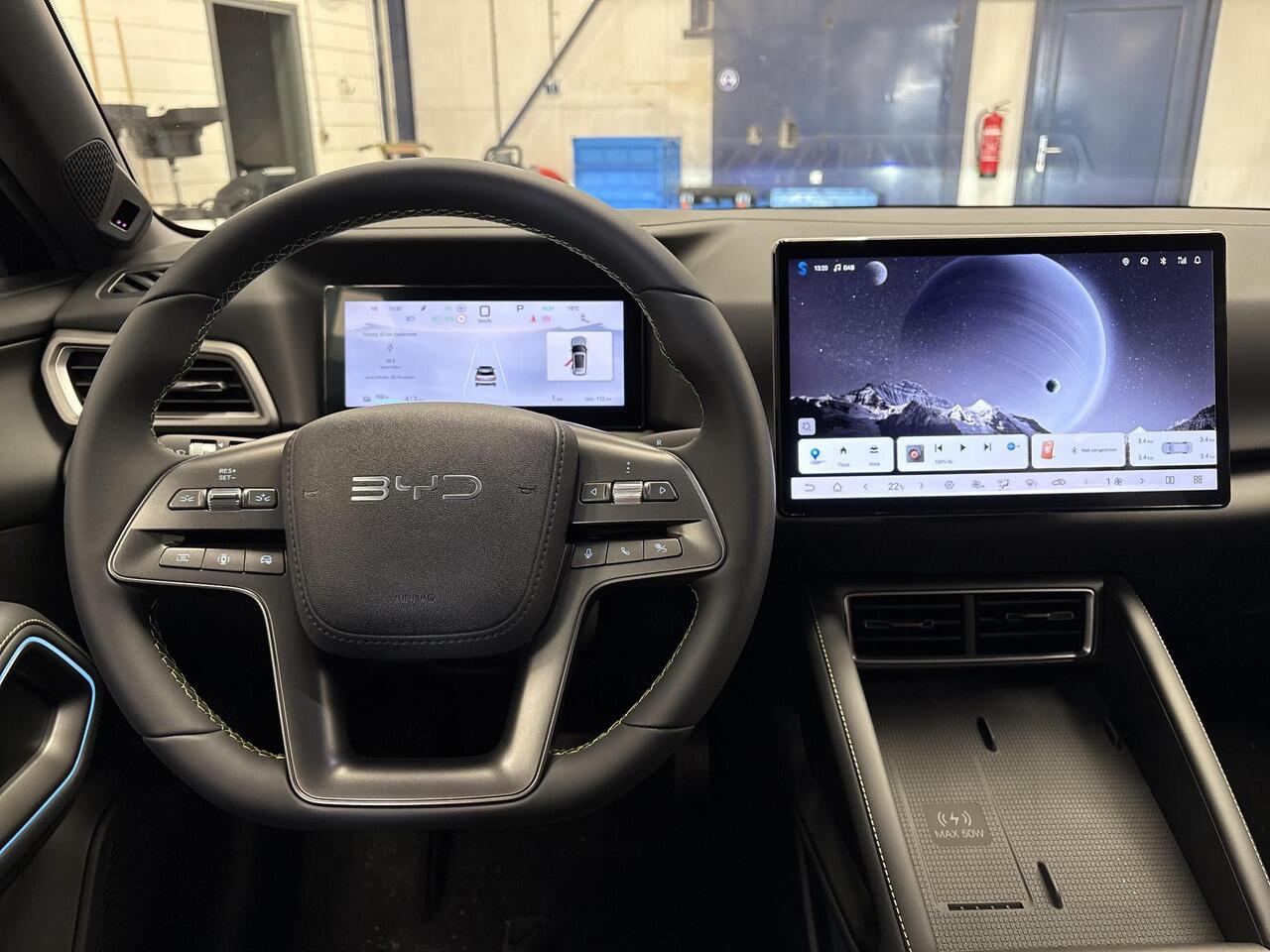 BYD ATTO 2 Comfort 65 kWh | Panoramadak | Stoelverwarming | 360 Camera |