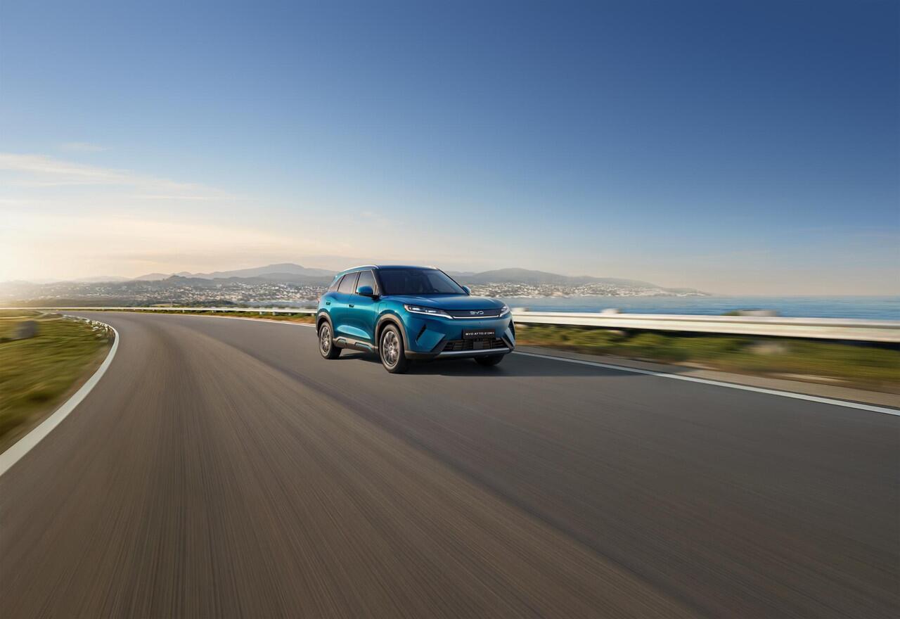 BYD ATTO 2 DM-i Boost | 20 t/m 22 Maart Oostendorp Verdubbelt ¤1.500 Wordt ¤3.000 Voordeel! |