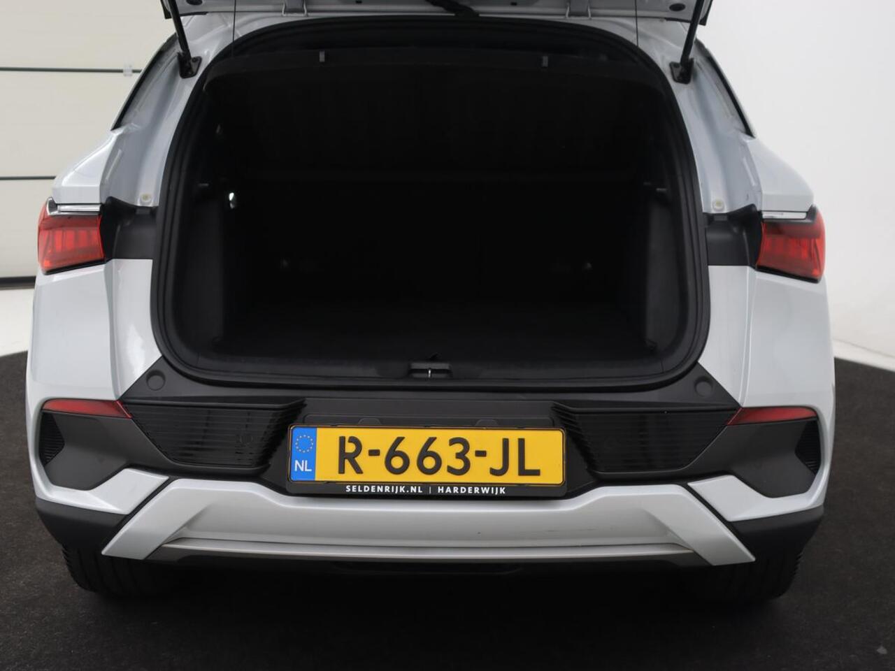 BYD Atto 3 Comfort 60 kWh | Panoramadak | Warmtepomp | Leder | Stoelverwarming | 360 Camera | Carplay | Adaptive cruise | 18'' | Keyless | Full LED